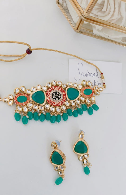 Madhu Choker Set