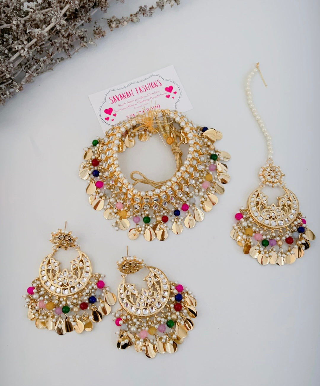 Sharan Necklace Set