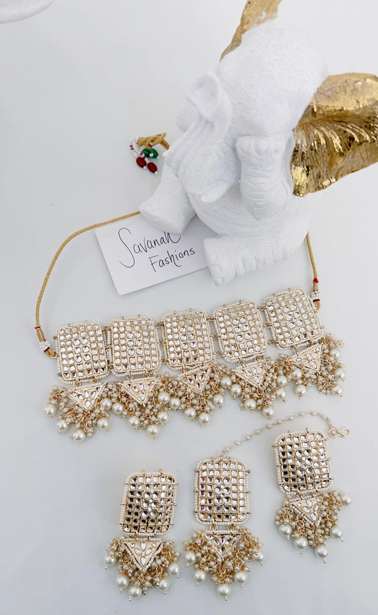 Kully Necklace Set