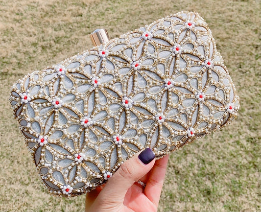 Nyma Clutch