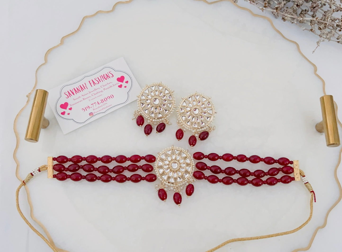 Effat Choker Set