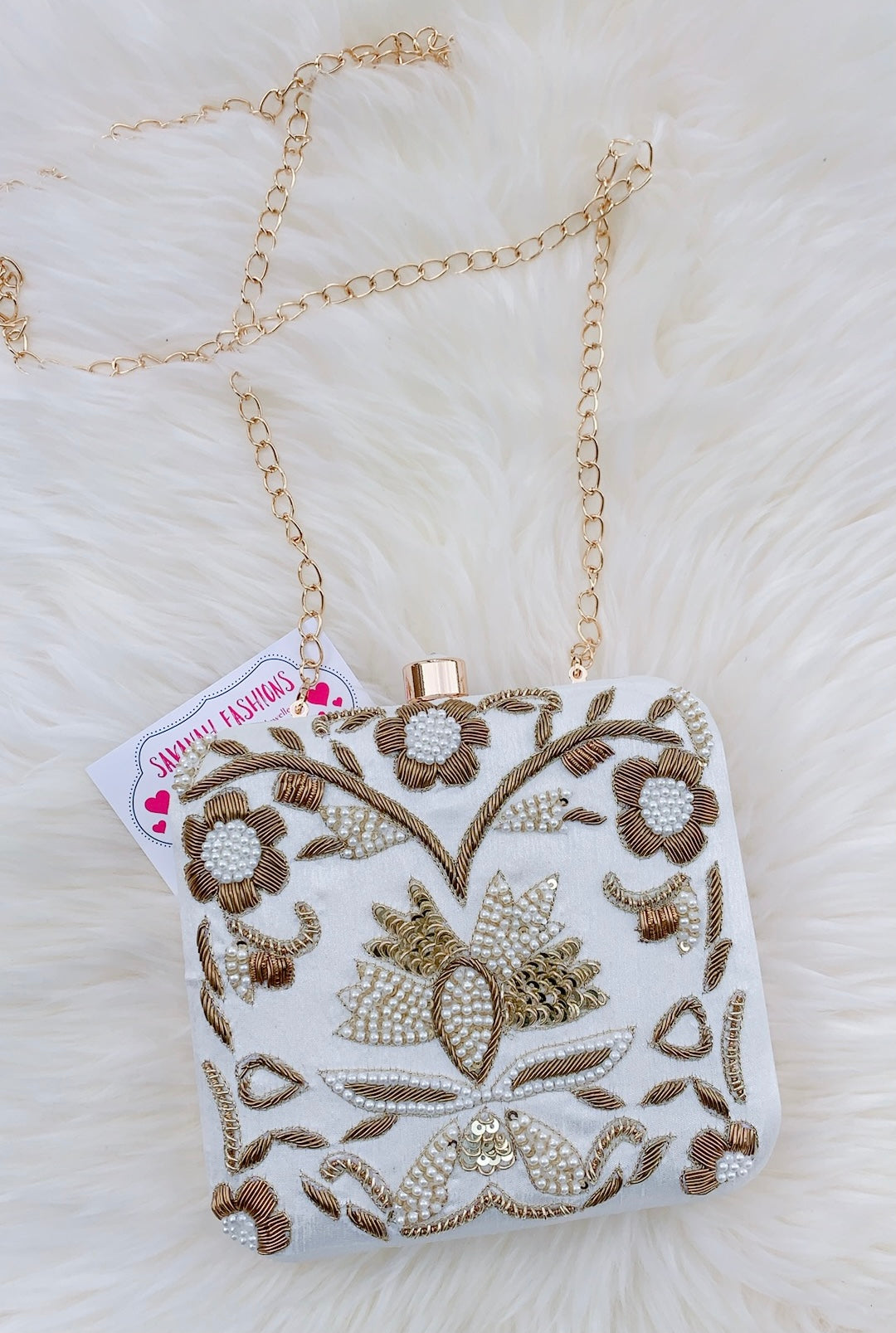 Hansika Clutch