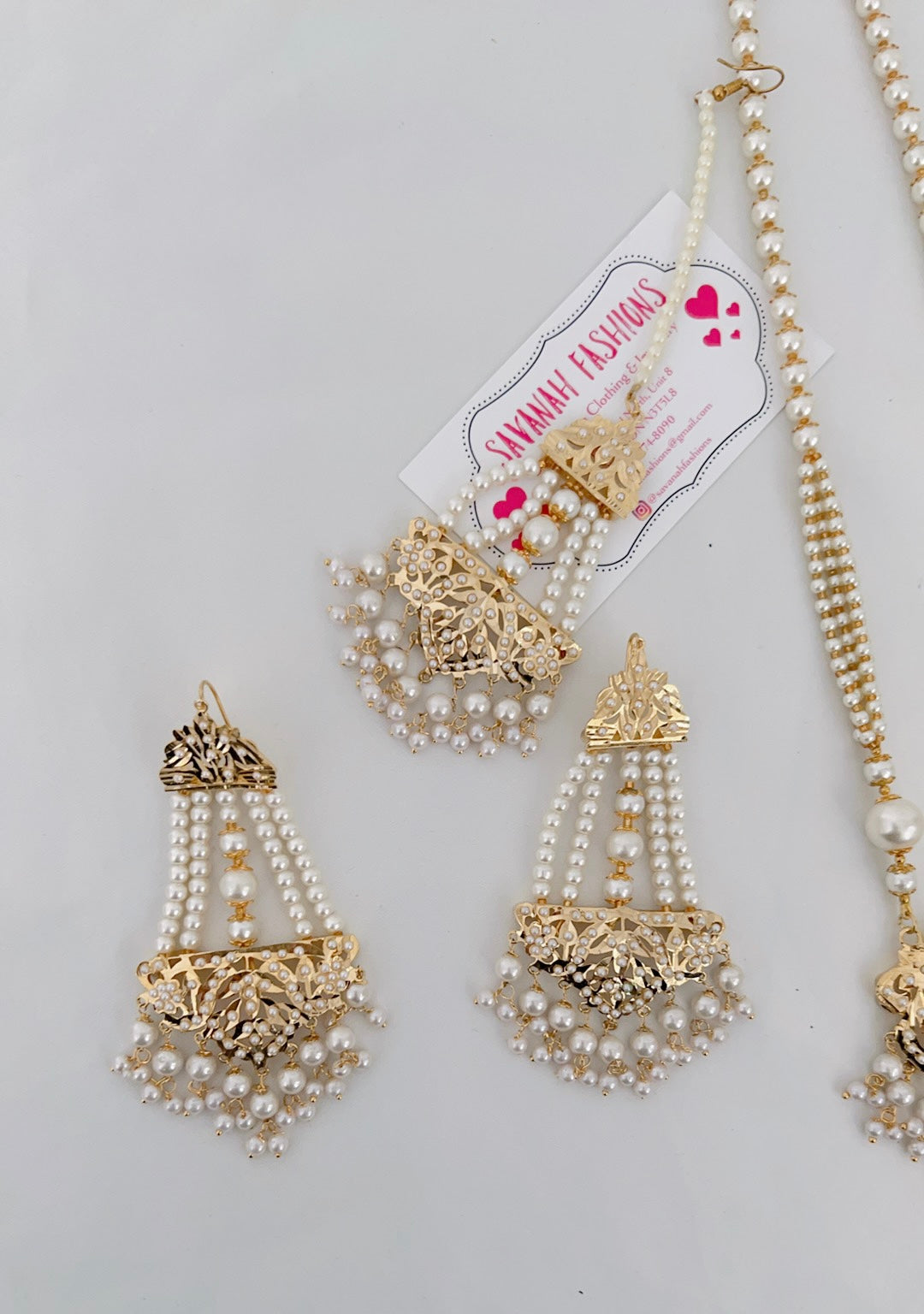 Reina Necklace Set