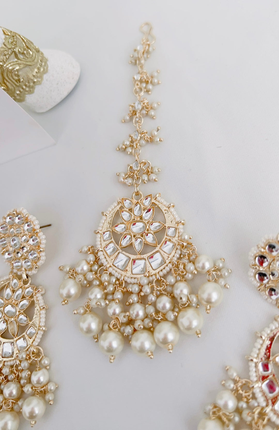 Nainika Tikka Set