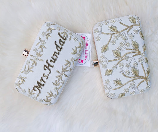 Jasmine Clutch