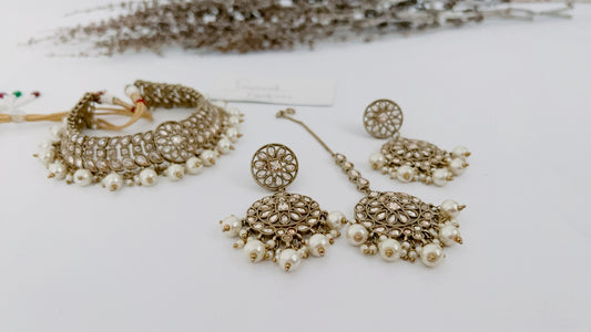 Pooja Necklace Set