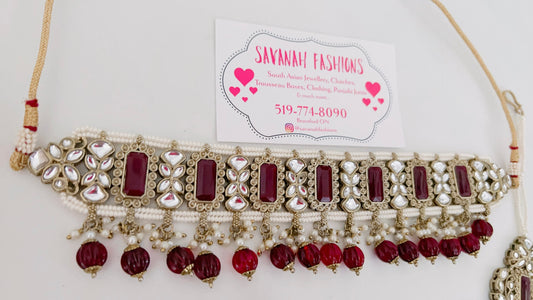 Madhu Necklace Set
