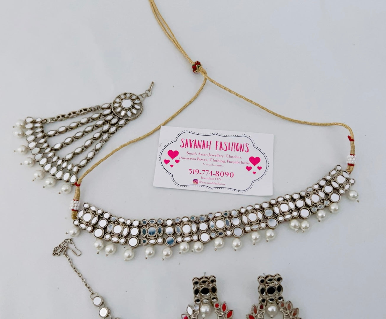 Natheena Necklace Set