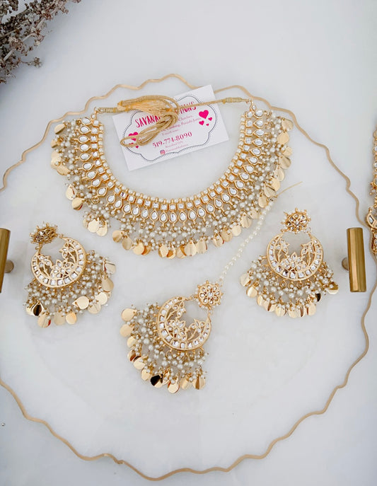 Helmi Necklace Set