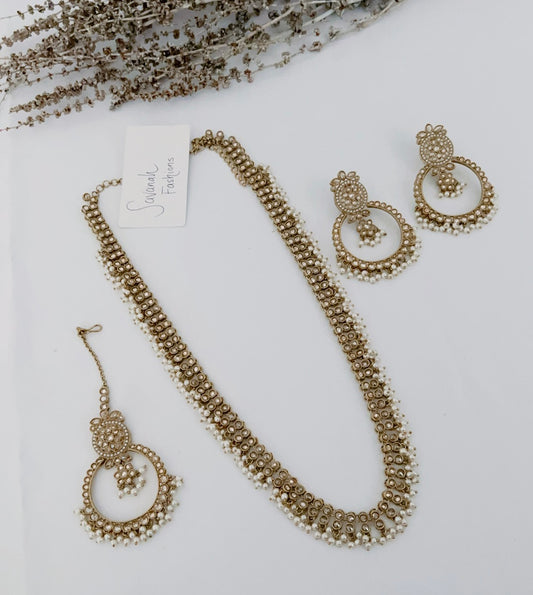 Urvashi Long Haar Set