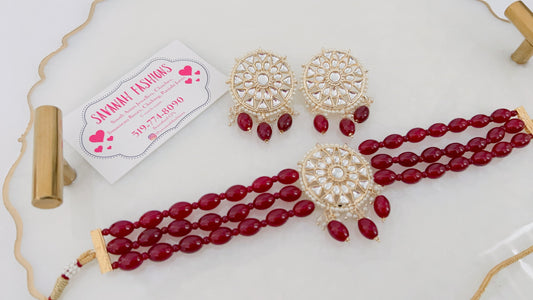 Effat Choker Set