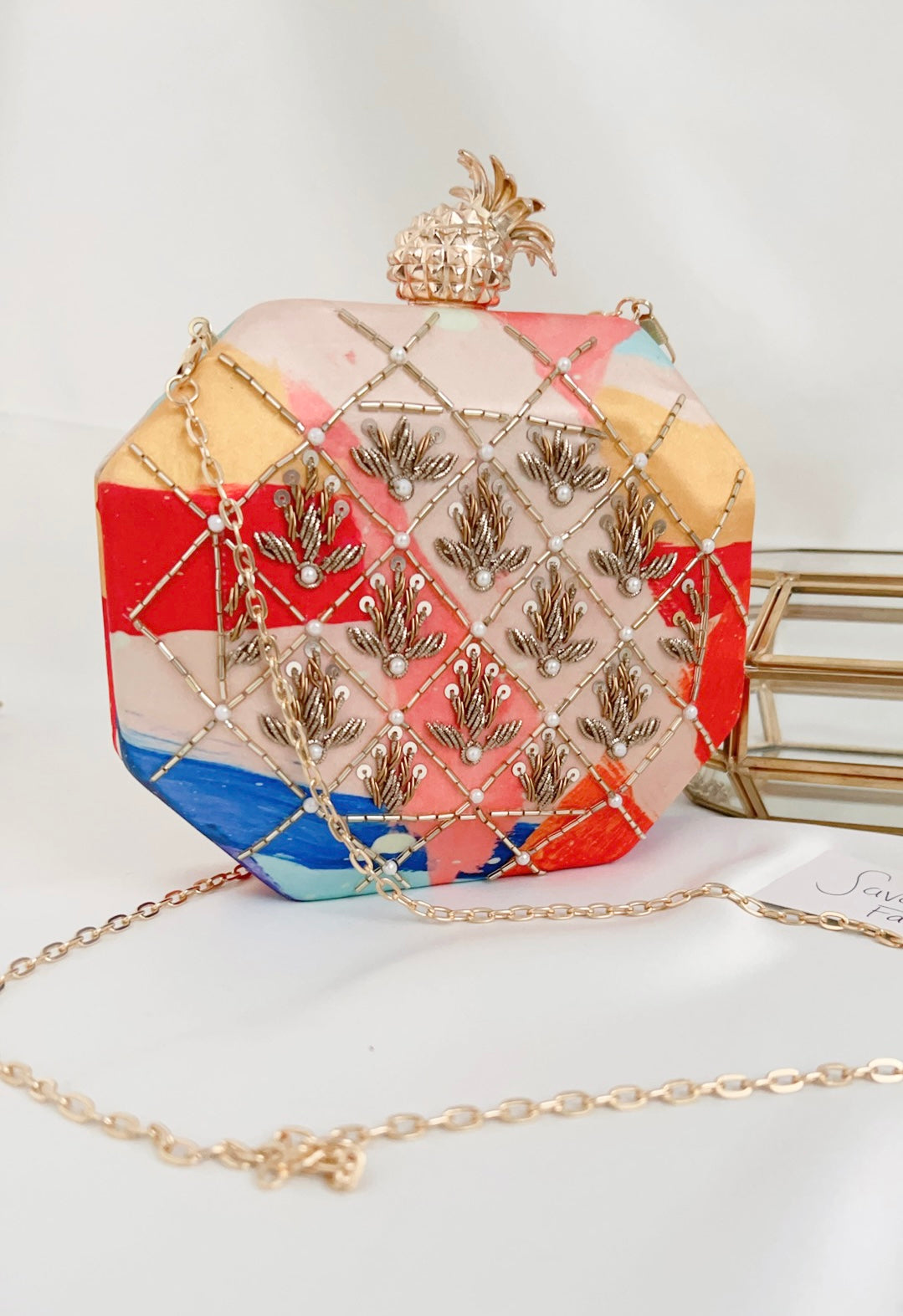Nadyna Clutch
