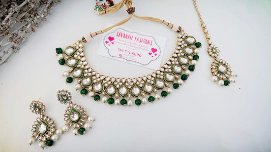 Mehira Necklace Set