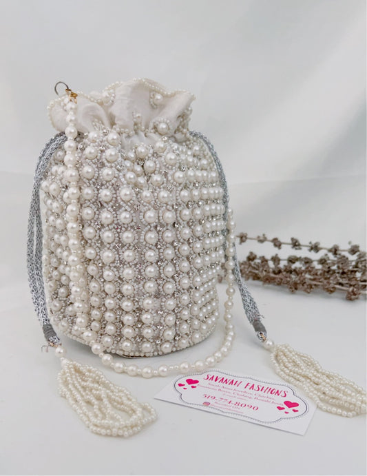 Pearly Potli
