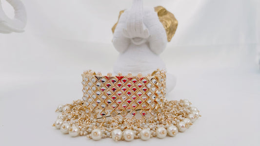 Hema Necklace Set