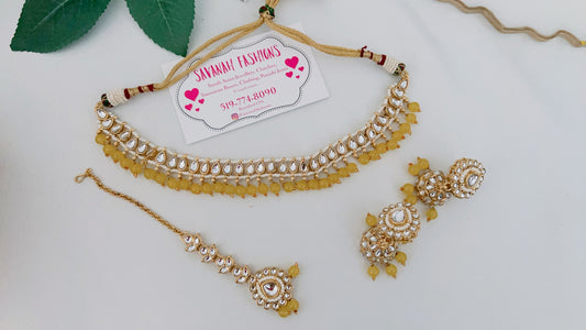 Piya Necklace Set
