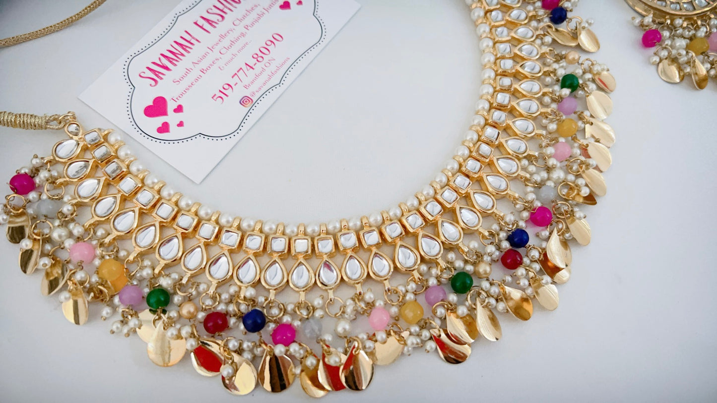 Sharan Necklace Set