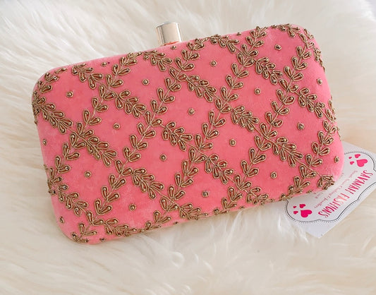 Henna Clutch