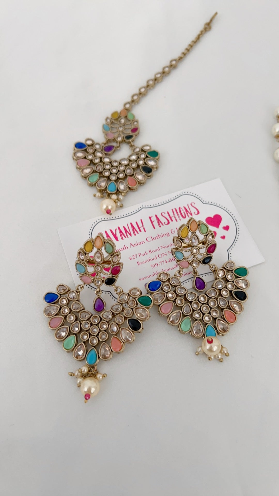 Pari Necklace Set